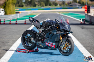 Ducati Panigale V4R - Mika GIRON